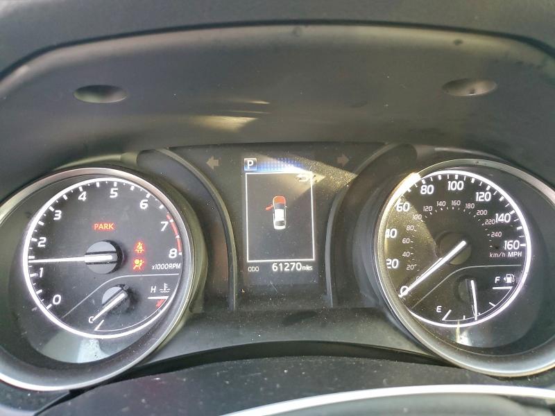 Фото 9 - TOYOTA CAMRY