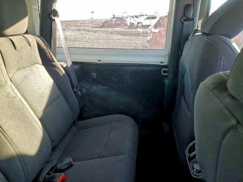 Фото 10 - JEEP WRANGLER