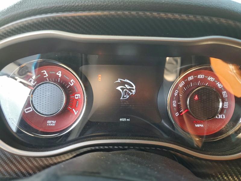 Фото 9 - DODGE CHALLENGER