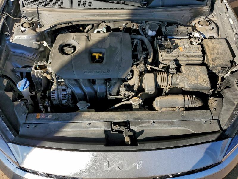 Фото 11 - KIA FORTE