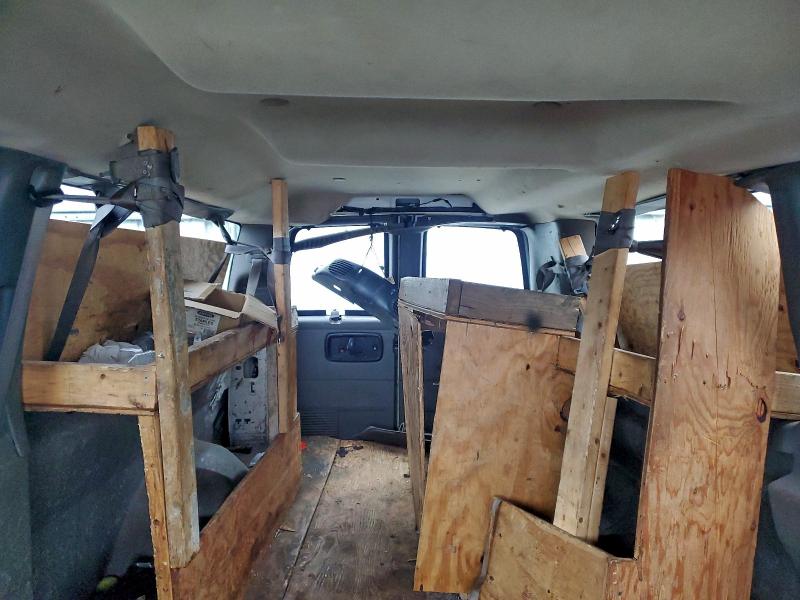 Фото 10 - CHEVROLET EXPRESS