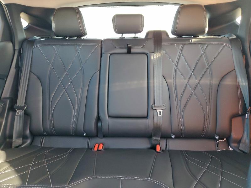 Фото 10 - FORD MUSTANG