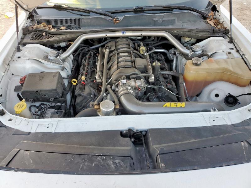 Фото 11 - DODGE CHALLENGER