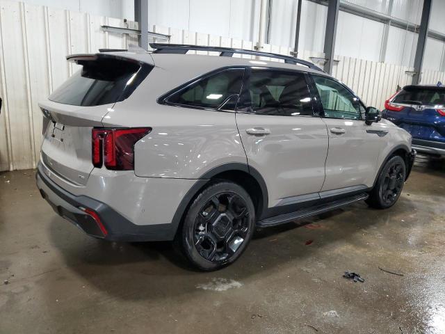 Фото 3 - KIA SORENTO