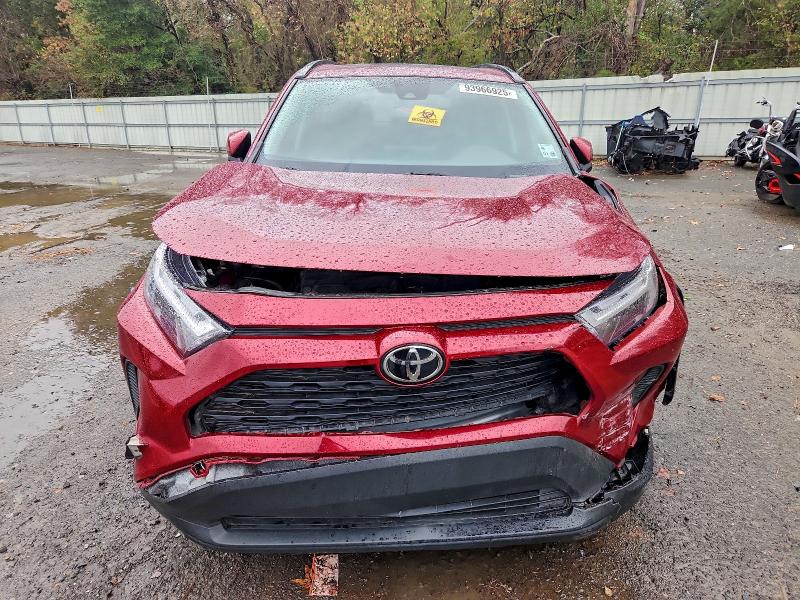 Фото 5 - TOYOTA RAV4