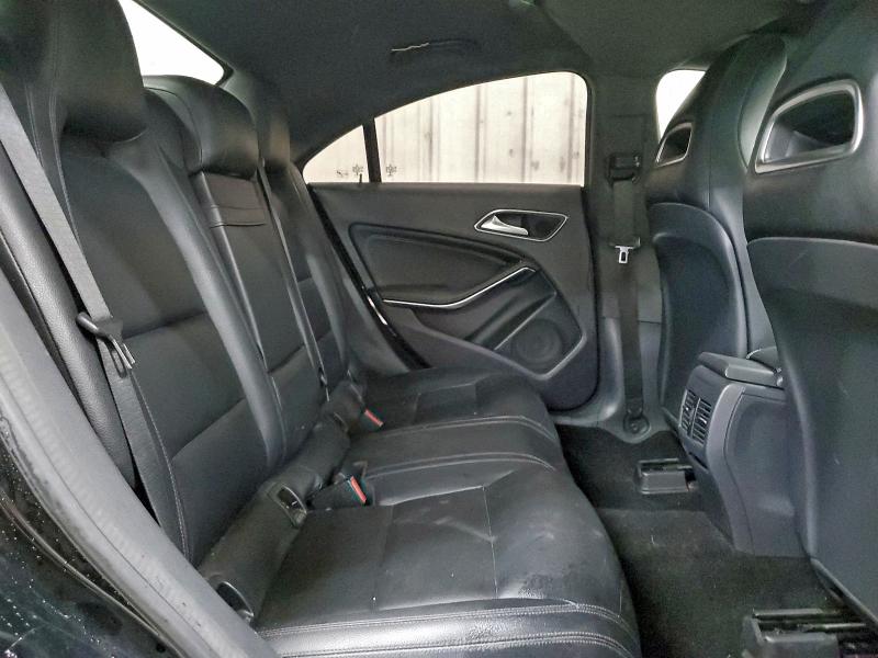 MERCEDES-BENZ CLA-CLASS 2015 VIN WDDSJ4EB4FN170581