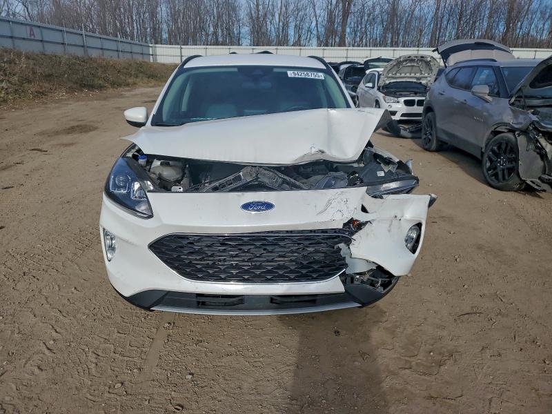 Фото 5 - FORD ESCAPE