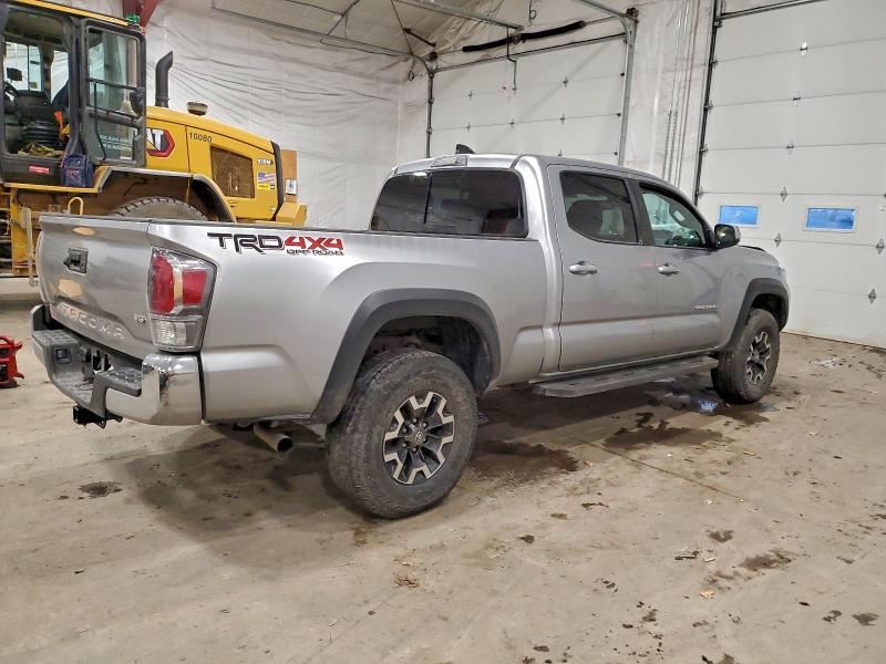 Фото 3 - TOYOTA TACOMA
