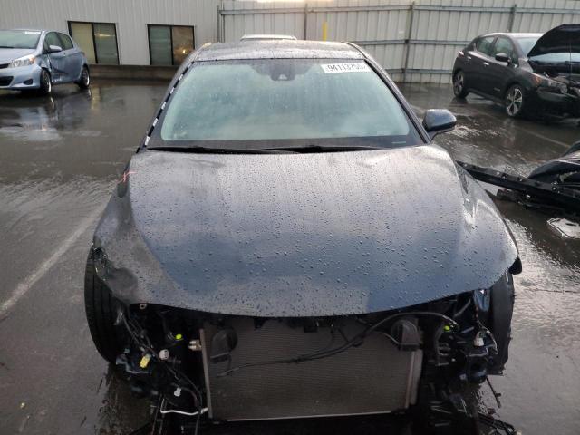 Фото 5 - TOYOTA CAMRY