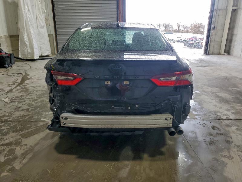 Фото 6 - TOYOTA CAMRY