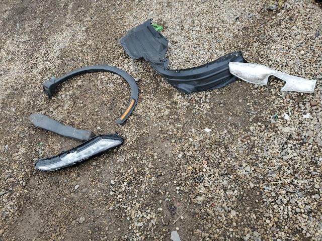 Фото 13 - MITSUBISHI ECLIPSE