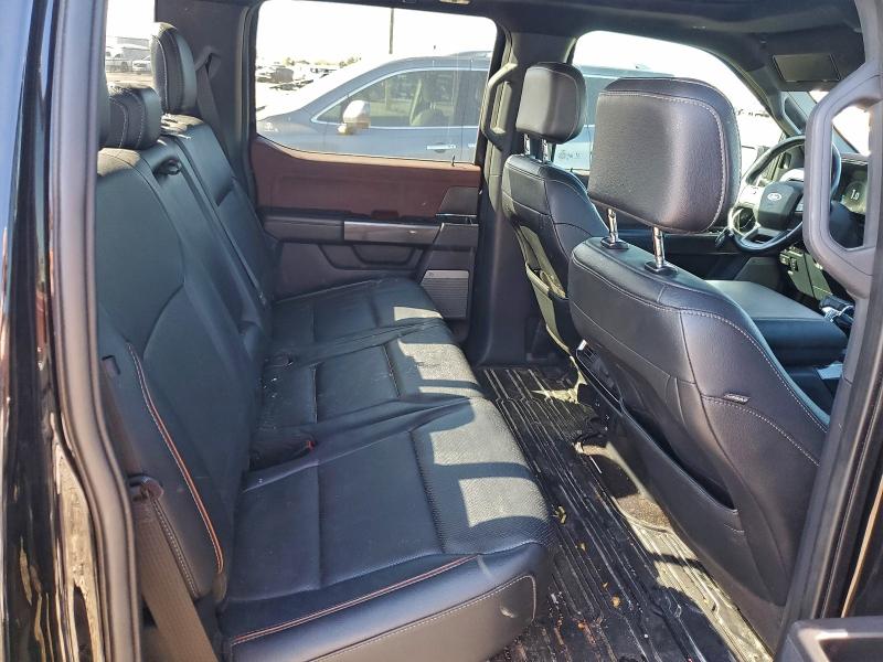 Фото 10 - FORD F-150