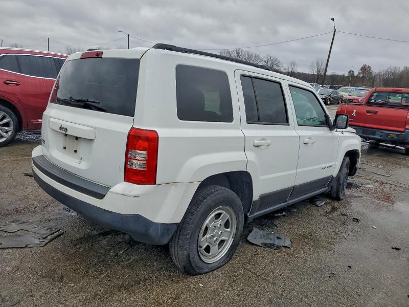 Фото 3 - JEEP PATRIOT
