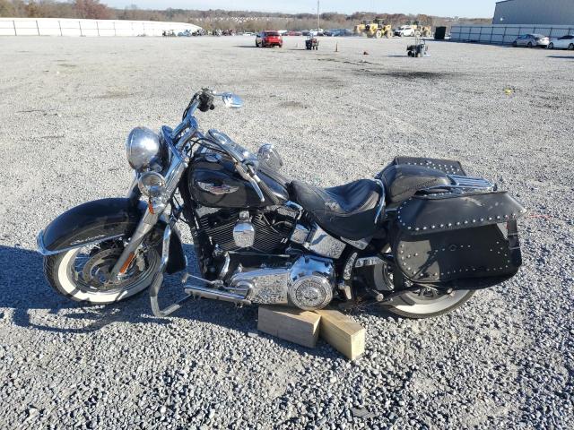 HARLEY-DAVIDSON FL 2015