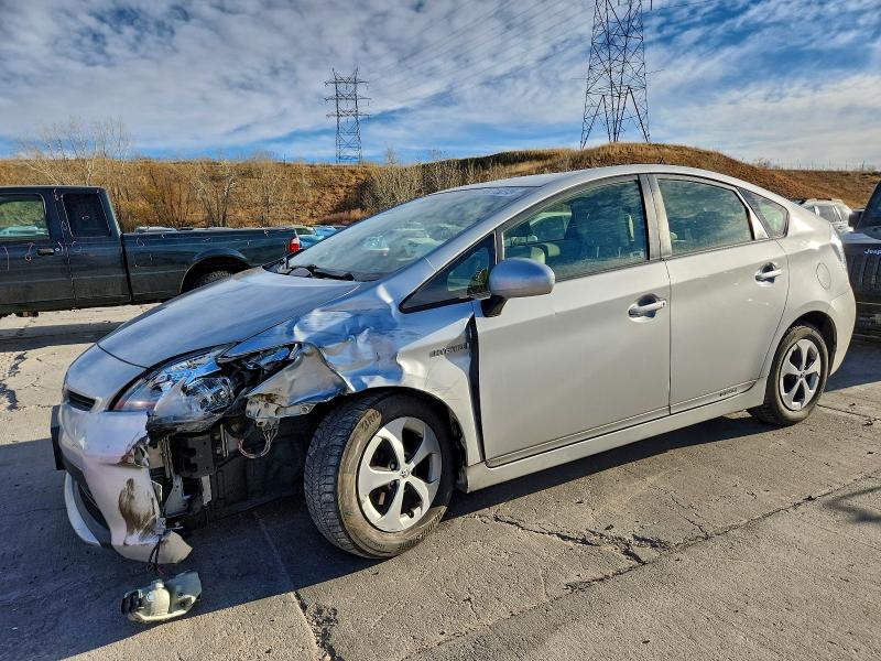 Фото 1 - TOYOTA PRIUS