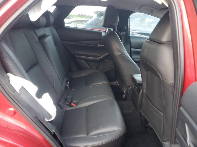 Фото 10 - MAZDA CX30