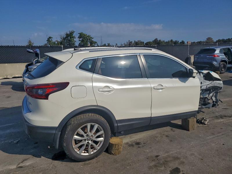 Фото 3 - NISSAN ROGUE