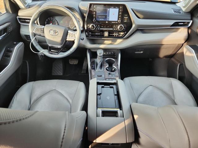 Фото 8 - TOYOTA HIGHLANDER