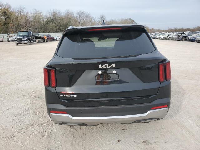 Фото 6 - KIA SORENTO