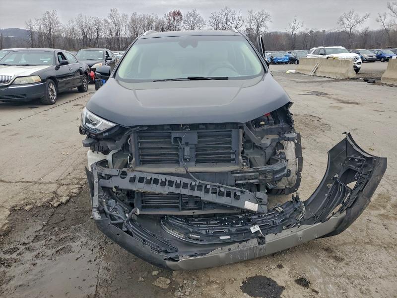 Фото 5 - FORD EDGE