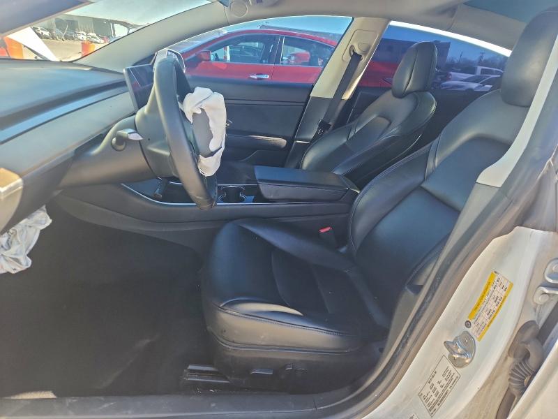 Фото 7 - TESLA MODEL 3