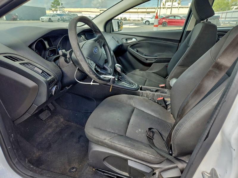 Фото 7 - FORD FOCUS