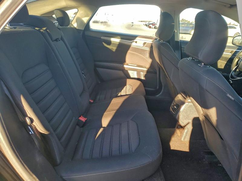 Фото 10 - FORD FUSION