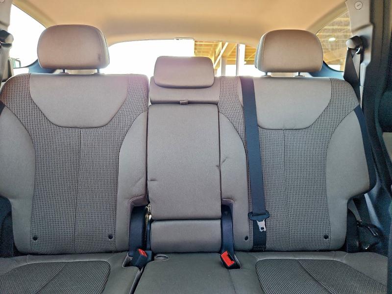 Фото 10 - HYUNDAI SANTA FE