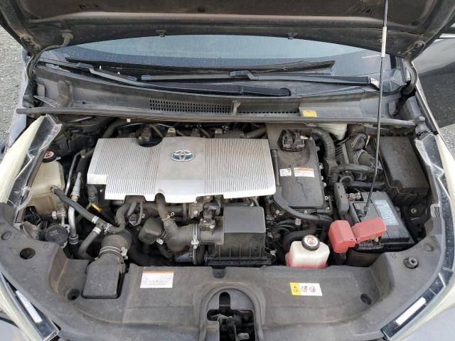 Фото 11 - TOYOTA PRIUS