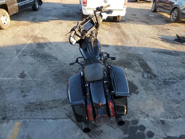 HARLEY-DAVIDSON FL 2024