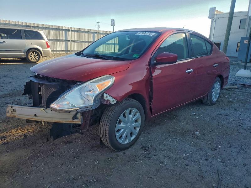 Фото 1 - NISSAN VERSA