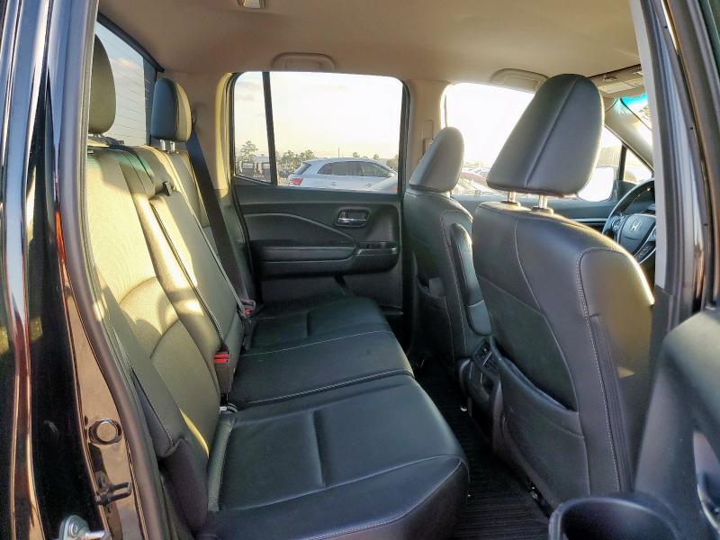 Фото 11 - HONDA RIDGELINE