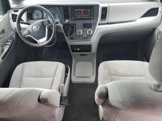 Фото 8 - TOYOTA SIENNA