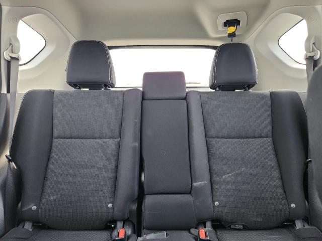 Фото 10 - TOYOTA RAV4