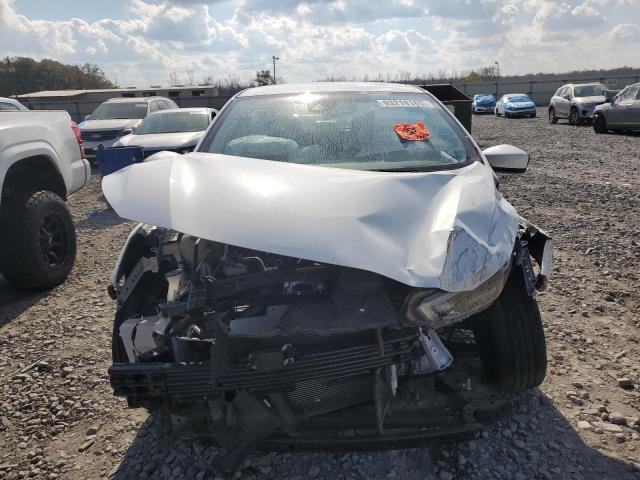 Фото 5 - NISSAN VERSA