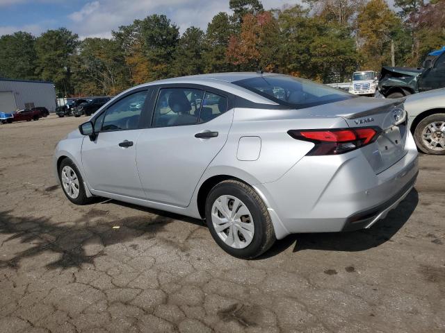 Фото 2 - NISSAN VERSA