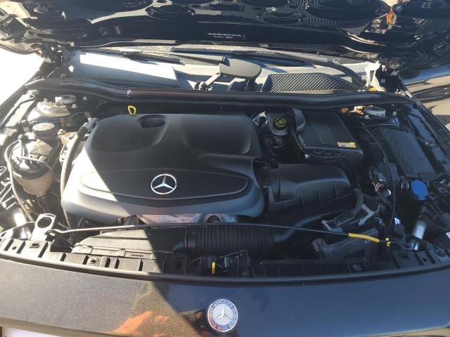 Фото 11 - MERCEDES-BENZ GLA-CLASS