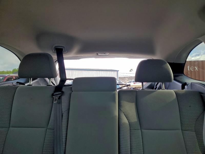 Фото 10 - SUBARU OUTBACK