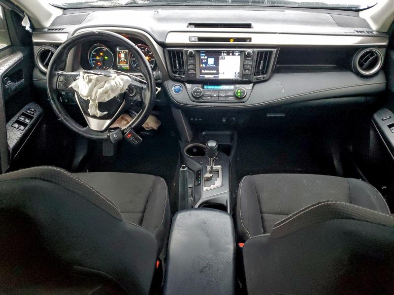 Фото 8 - TOYOTA RAV4