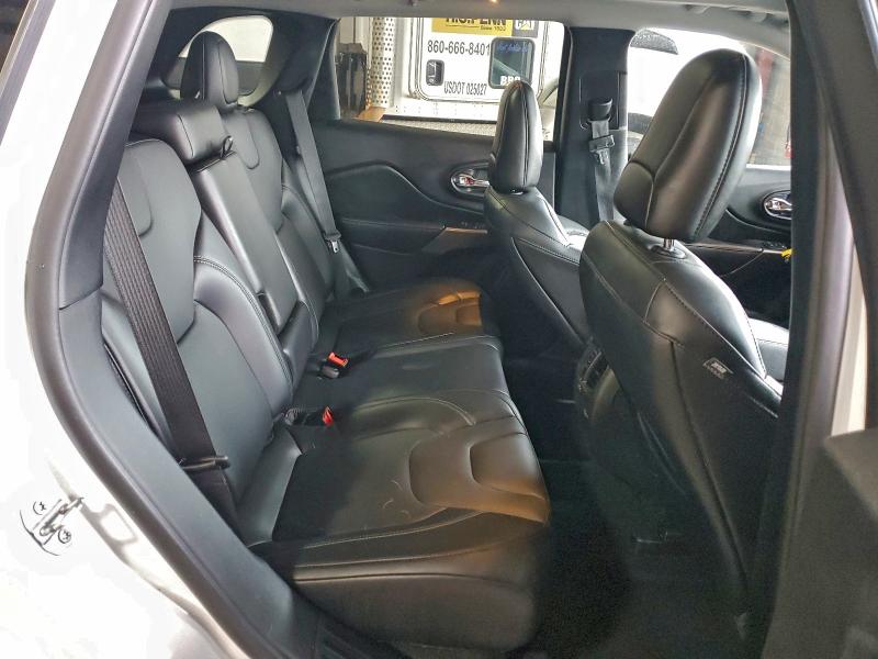 Фото 11 - JEEP GRAND CHER