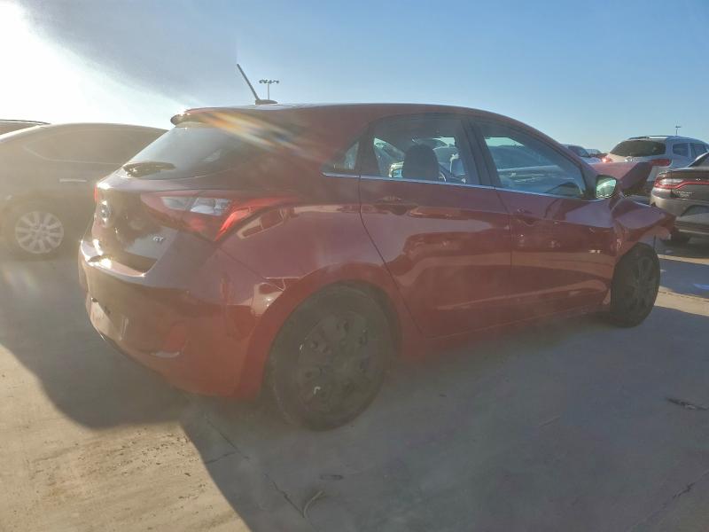 Фото 3 - HYUNDAI ELANTRA