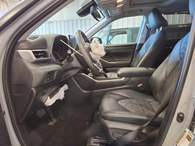 Фото 7 - TOYOTA HIGHLANDER