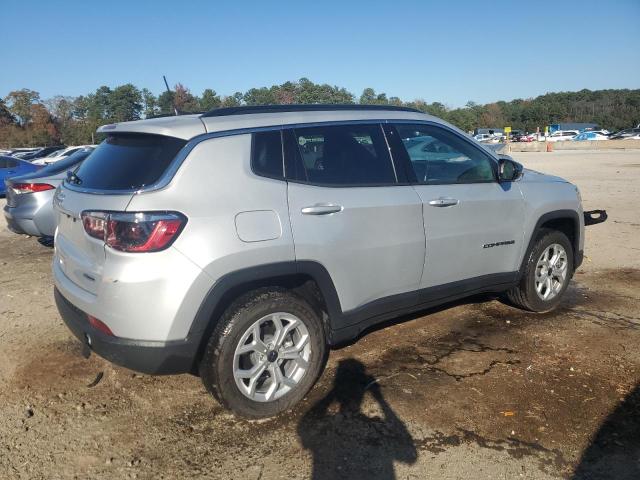 Фото 3 - JEEP COMPASS