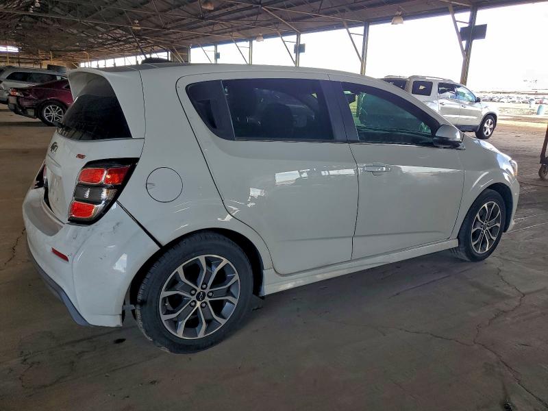 Фото 3 - CHEVROLET SONIC