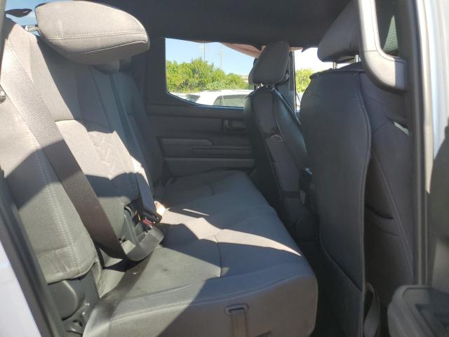 Фото 10 - TOYOTA TACOMA