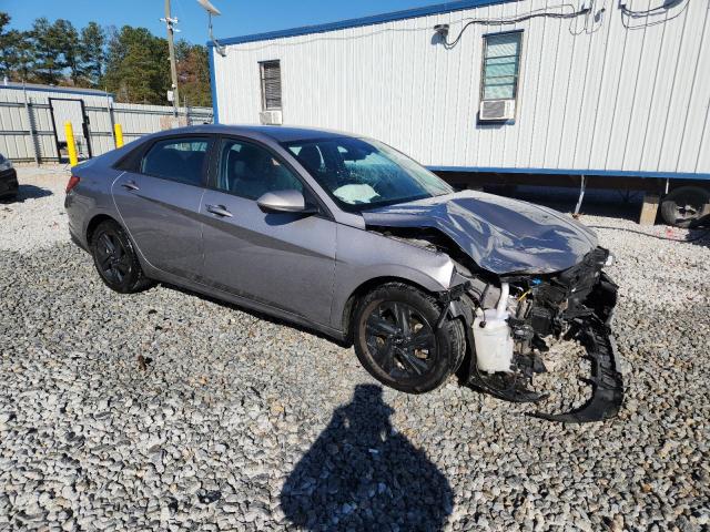 Фото 4 - HYUNDAI ELANTRA