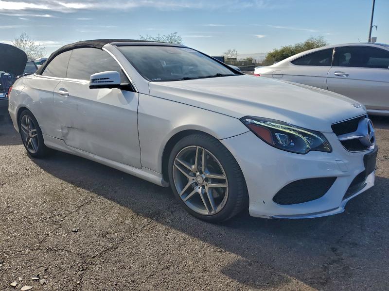 Фото 4 - MERCEDES-BENZ E-CLASS