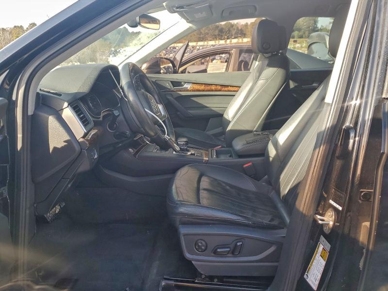 Фото 7 - AUDI Q5