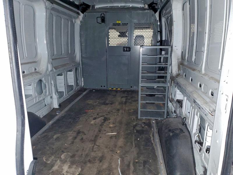 Фото 10 - FORD TRANSIT