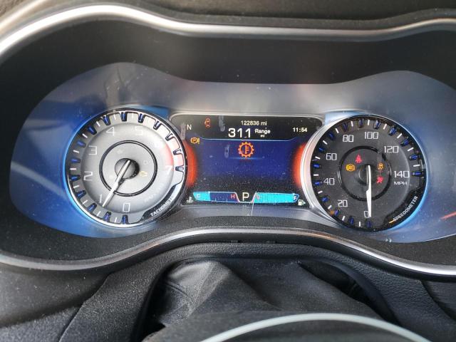 Фото 9 - CHRYSLER 200